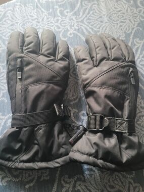 Swiss Tech Black Performance Winter Gloves